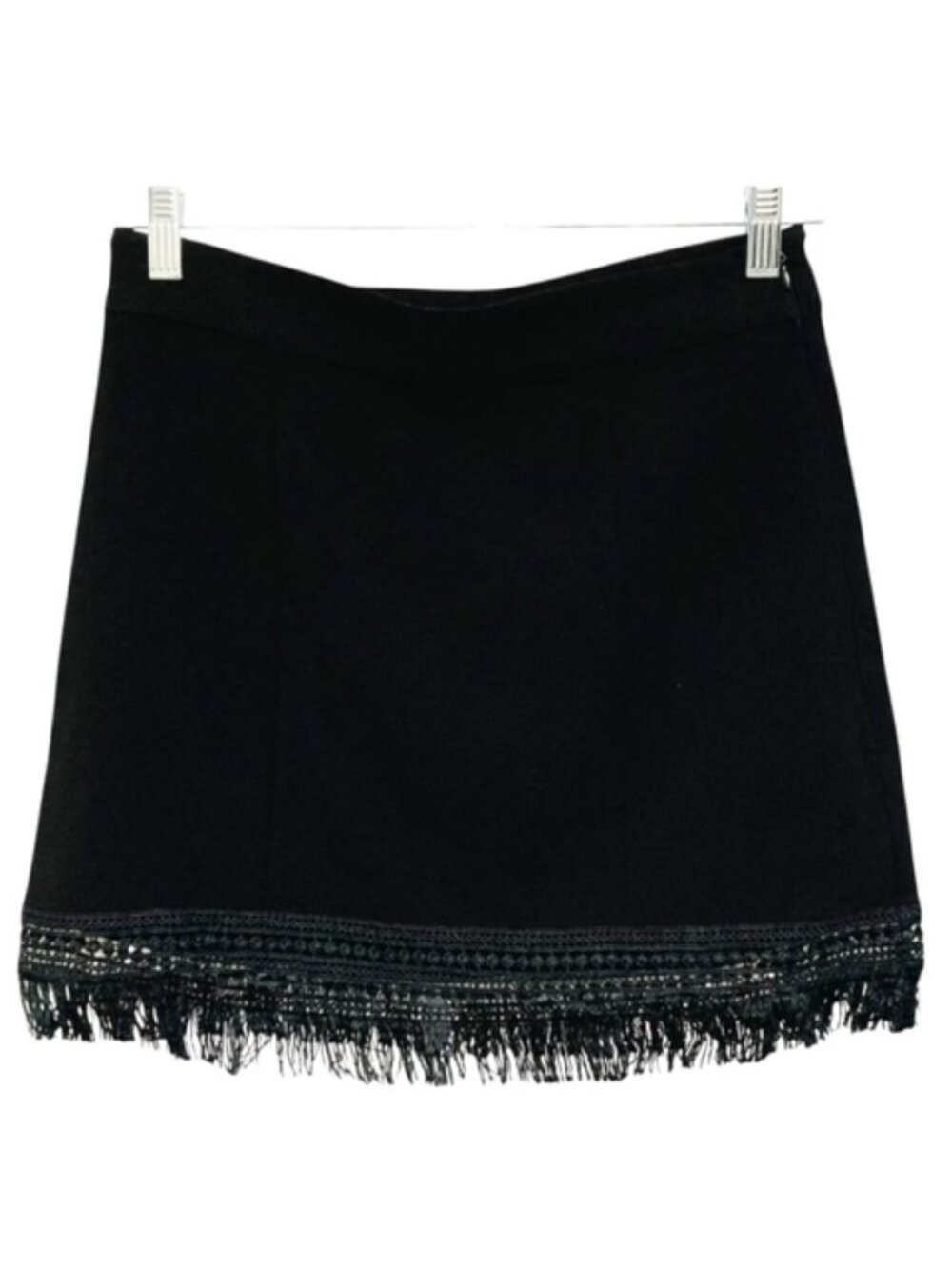 Cupcakes & Cashmere Size 2 Evelyn Fringe Mini Skirt NWT - Picture 2 of 8
